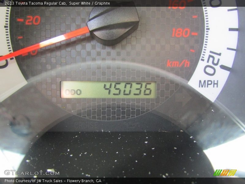 Super White / Graphite 2013 Toyota Tacoma Regular Cab