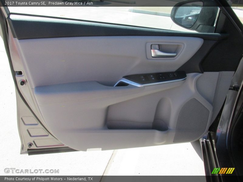 Door Panel of 2017 Camry SE