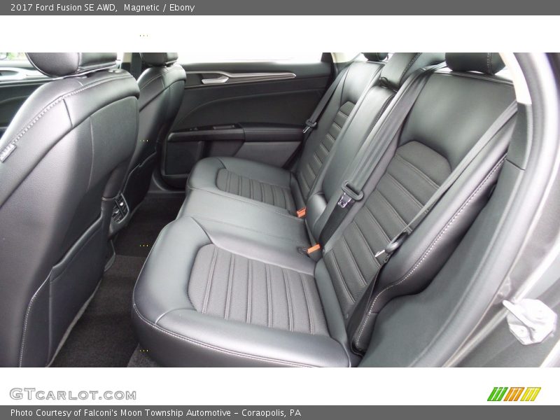 Magnetic / Ebony 2017 Ford Fusion SE AWD