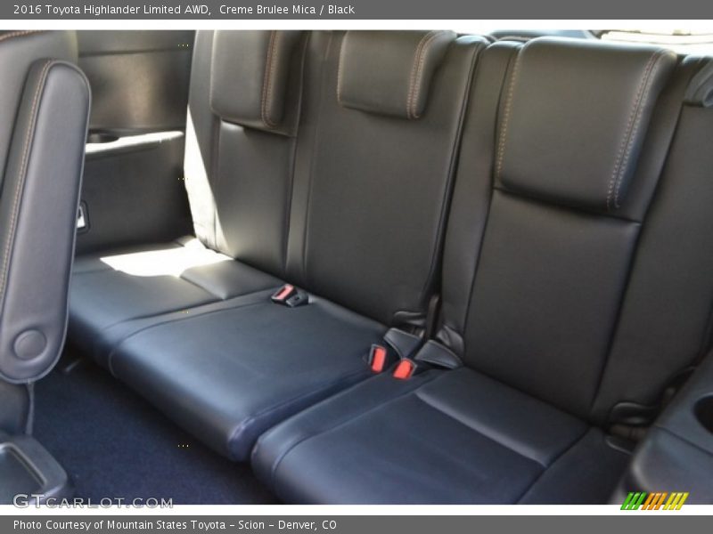 Creme Brulee Mica / Black 2016 Toyota Highlander Limited AWD