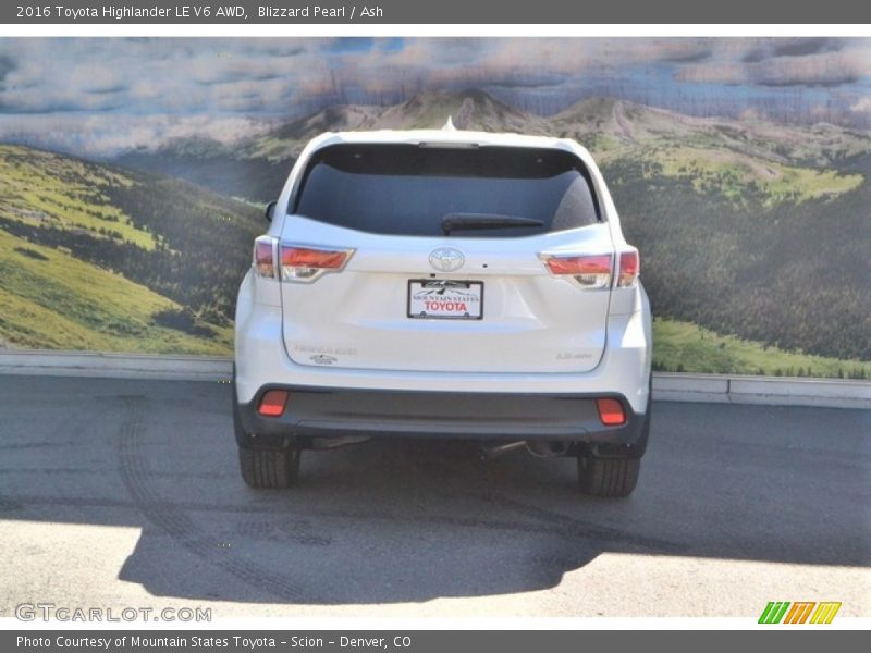 Blizzard Pearl / Ash 2016 Toyota Highlander LE V6 AWD
