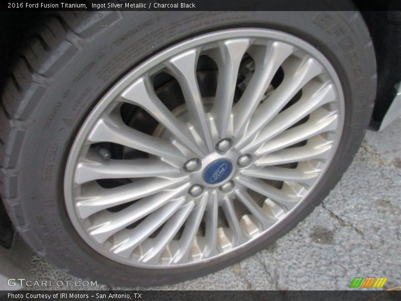 Ingot Silver Metallic / Charcoal Black 2016 Ford Fusion Titanium