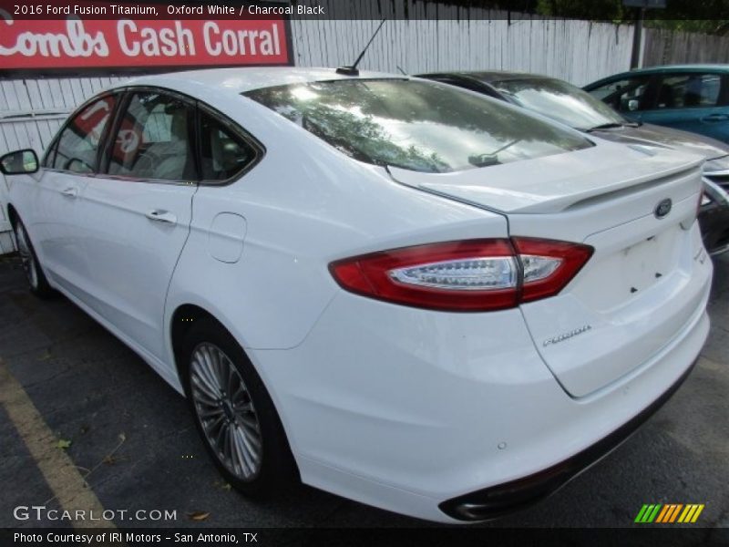 Oxford White / Charcoal Black 2016 Ford Fusion Titanium