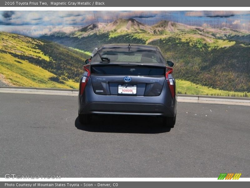 Magnetic Gray Metallic / Black 2016 Toyota Prius Two