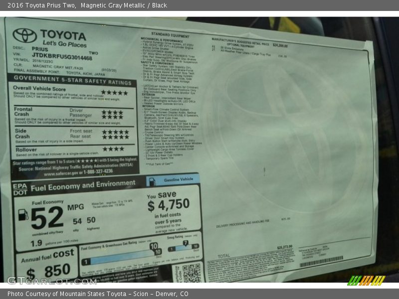 Magnetic Gray Metallic / Black 2016 Toyota Prius Two