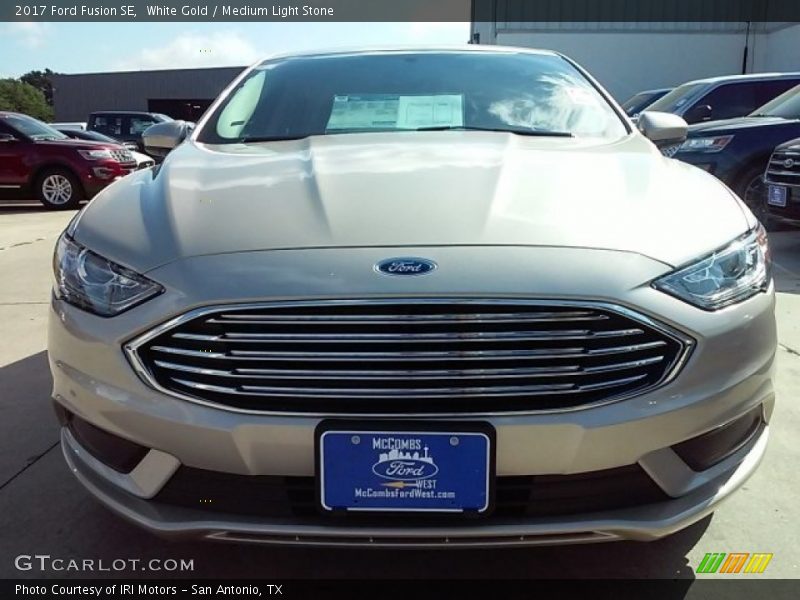 White Gold / Medium Light Stone 2017 Ford Fusion SE