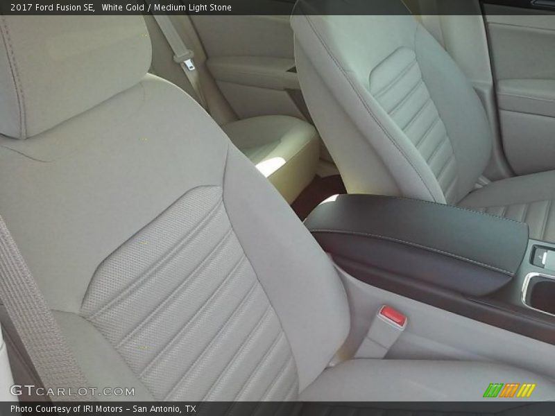 White Gold / Medium Light Stone 2017 Ford Fusion SE