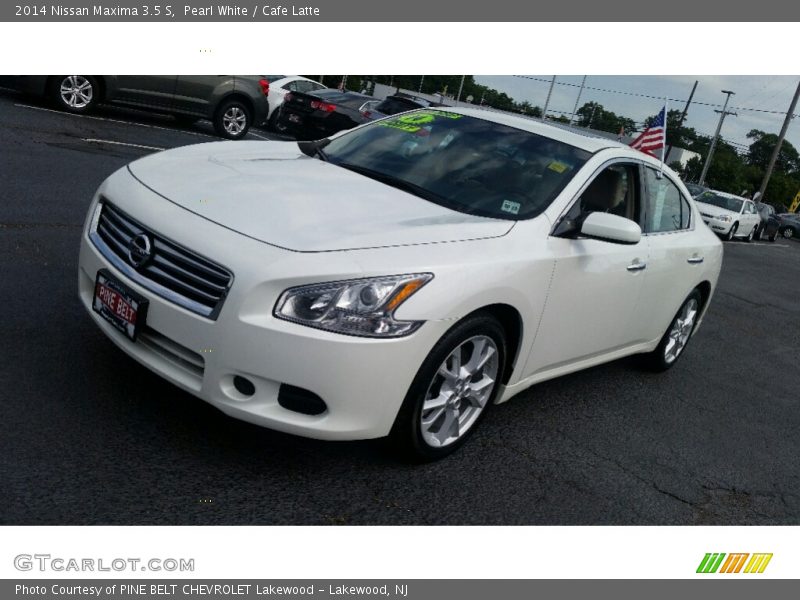 Pearl White / Cafe Latte 2014 Nissan Maxima 3.5 S