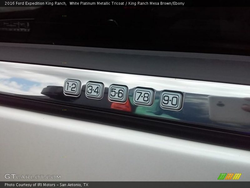 White Platinum Metallic Tricoat / King Ranch Mesa Brown/Ebony 2016 Ford Expedition King Ranch