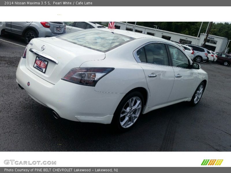 Pearl White / Cafe Latte 2014 Nissan Maxima 3.5 S