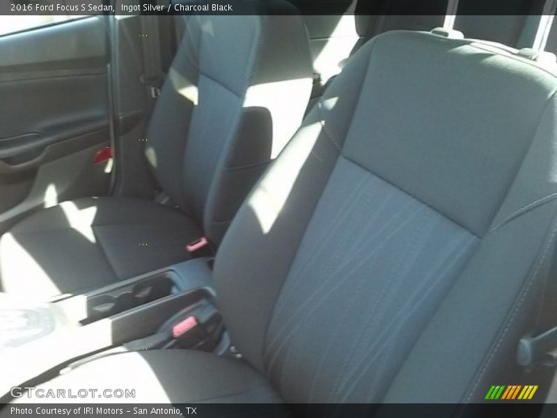 Ingot Silver / Charcoal Black 2016 Ford Focus S Sedan