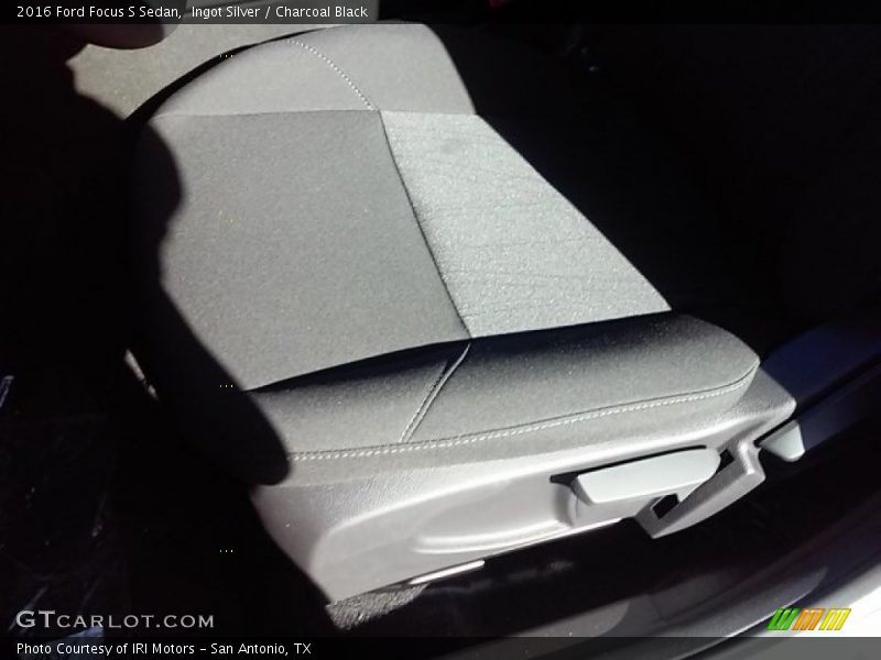 Ingot Silver / Charcoal Black 2016 Ford Focus S Sedan