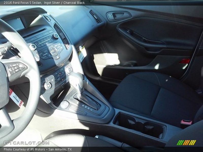 Ingot Silver / Charcoal Black 2016 Ford Focus S Sedan