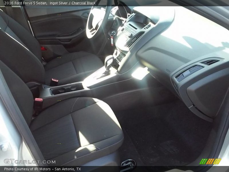 Ingot Silver / Charcoal Black 2016 Ford Focus S Sedan