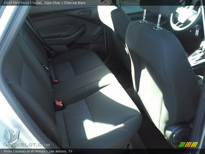 Ingot Silver / Charcoal Black 2016 Ford Focus S Sedan