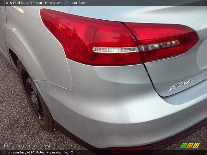 Ingot Silver / Charcoal Black 2016 Ford Focus S Sedan