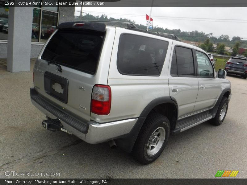 Desert Dune Metallic / Oak 1999 Toyota 4Runner SR5