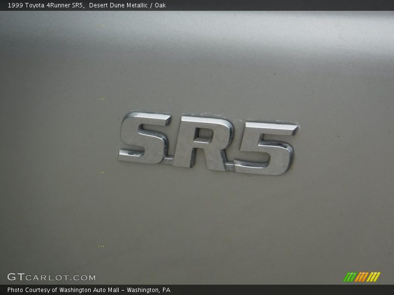 Desert Dune Metallic / Oak 1999 Toyota 4Runner SR5