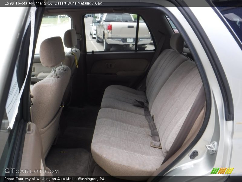 Desert Dune Metallic / Oak 1999 Toyota 4Runner SR5
