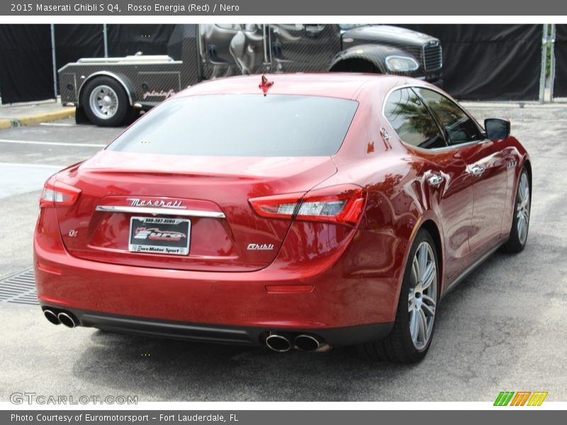 Rosso Energia (Red) / Nero 2015 Maserati Ghibli S Q4
