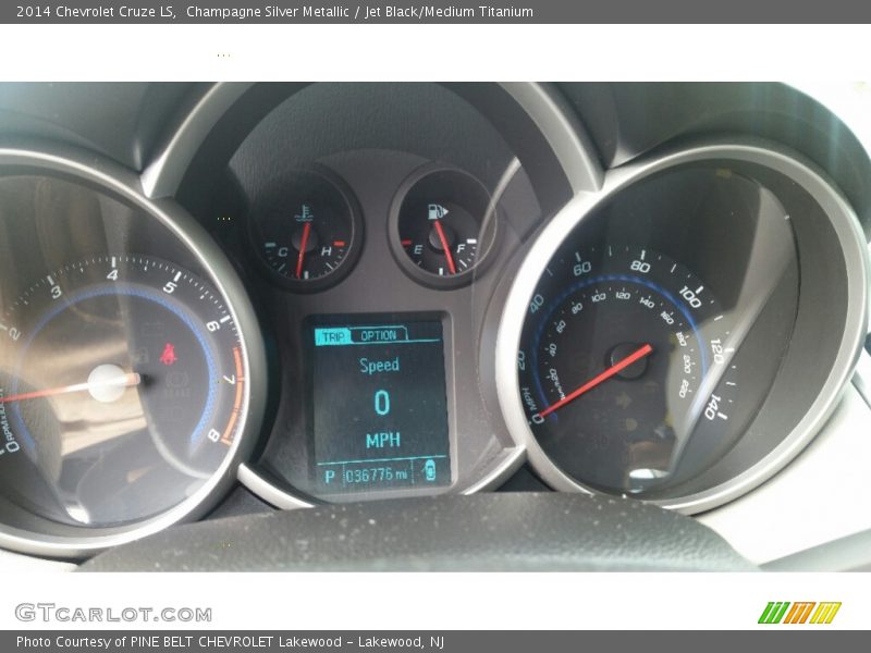 Champagne Silver Metallic / Jet Black/Medium Titanium 2014 Chevrolet Cruze LS