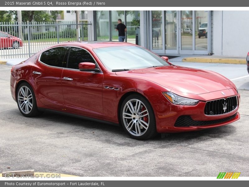 Rosso Energia (Red) / Nero 2015 Maserati Ghibli S Q4