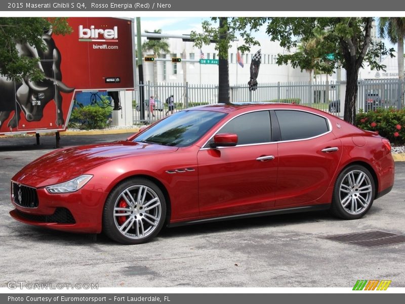 Rosso Energia (Red) / Nero 2015 Maserati Ghibli S Q4