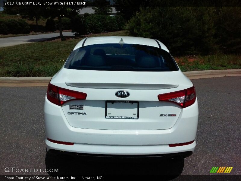 Snow White Pearl / Black 2013 Kia Optima SX