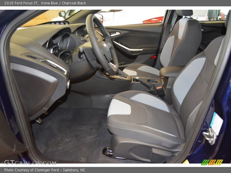 Kona Blue / Charcoal Black 2016 Ford Focus ST