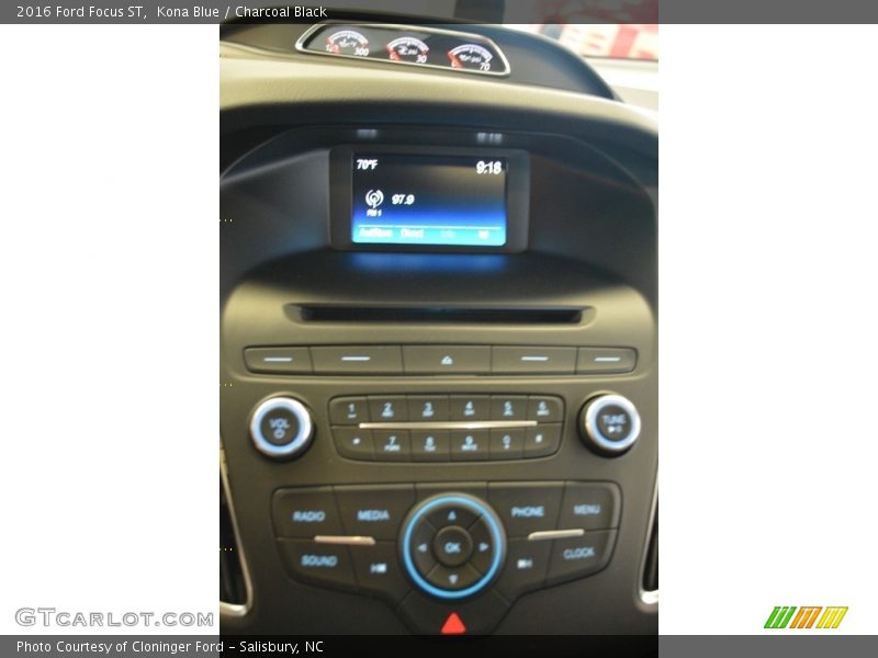 Kona Blue / Charcoal Black 2016 Ford Focus ST