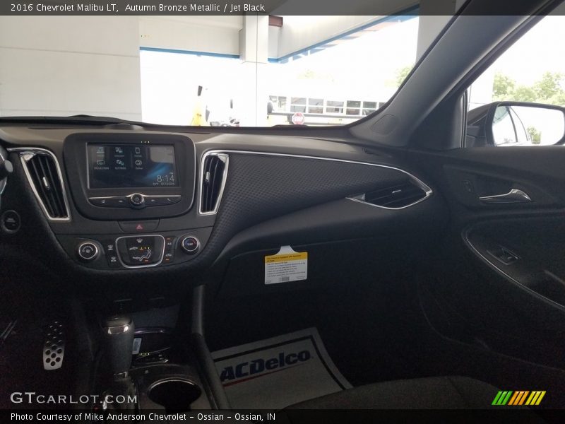 Autumn Bronze Metallic / Jet Black 2016 Chevrolet Malibu LT