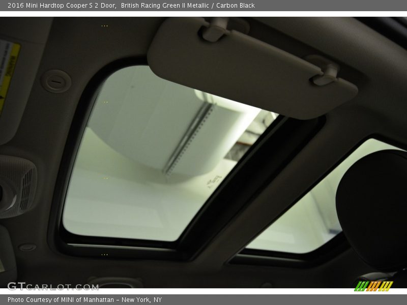 British Racing Green II Metallic / Carbon Black 2016 Mini Hardtop Cooper S 2 Door