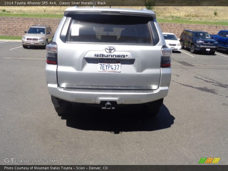 Classic Silver Metallic / Black 2014 Toyota 4Runner SR5 4x4
