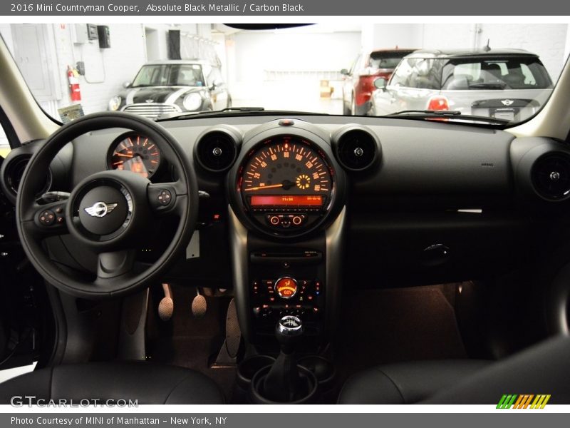 Absolute Black Metallic / Carbon Black 2016 Mini Countryman Cooper