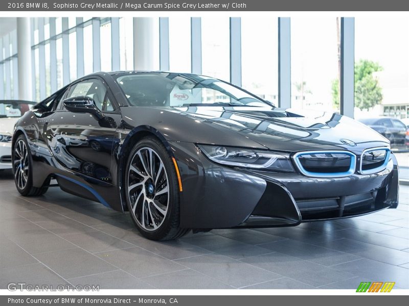 Front 3/4 View of 2016 i8 