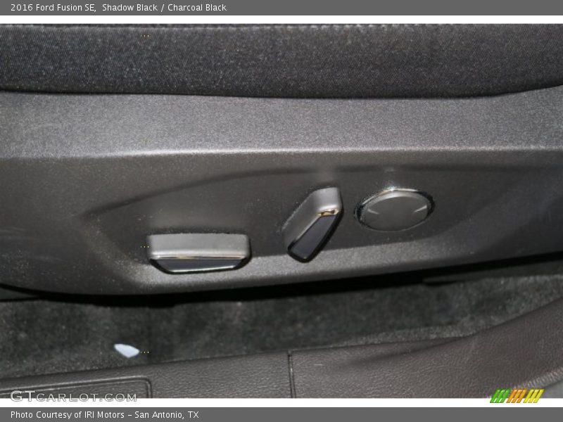 Shadow Black / Charcoal Black 2016 Ford Fusion SE