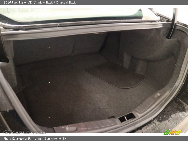 Shadow Black / Charcoal Black 2016 Ford Fusion SE