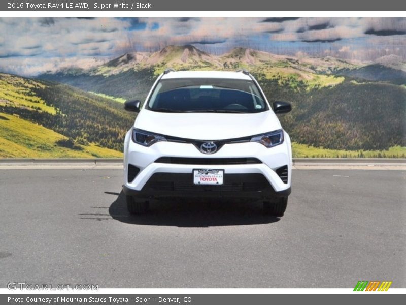 Super White / Black 2016 Toyota RAV4 LE AWD
