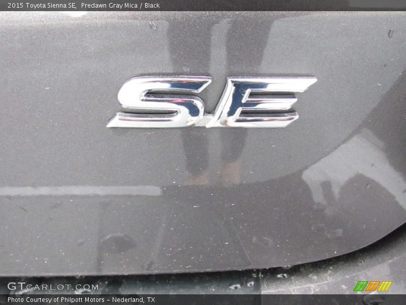 Predawn Gray Mica / Black 2015 Toyota Sienna SE
