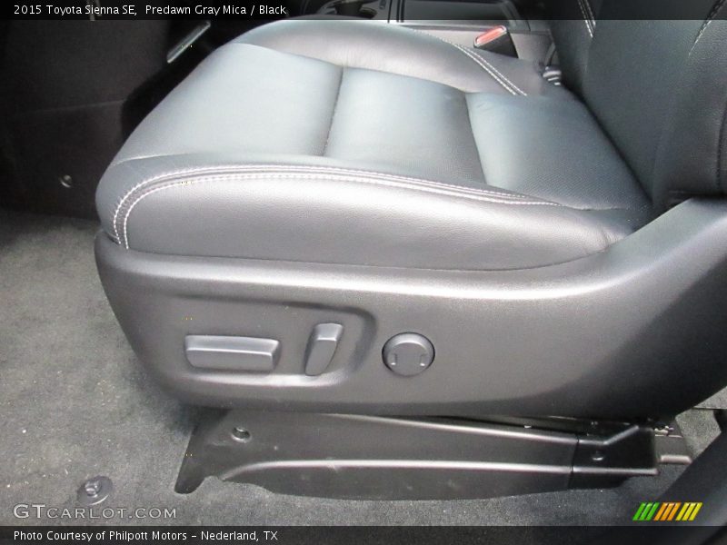 Predawn Gray Mica / Black 2015 Toyota Sienna SE