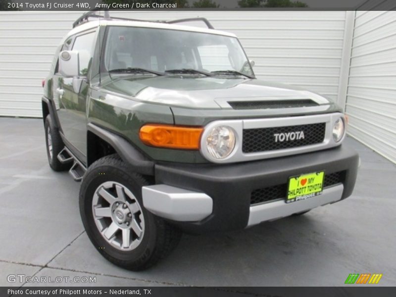 Army Green / Dark Charcoal 2014 Toyota FJ Cruiser 4WD