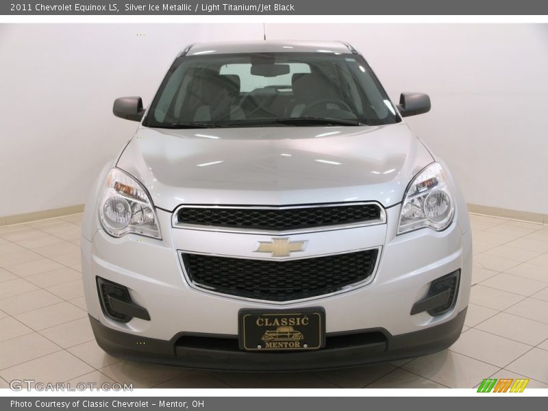 Silver Ice Metallic / Light Titanium/Jet Black 2011 Chevrolet Equinox LS