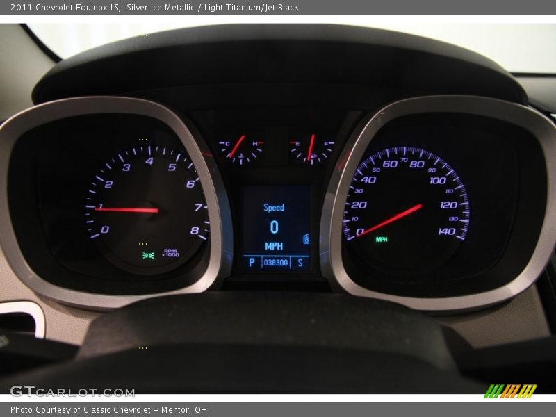 Silver Ice Metallic / Light Titanium/Jet Black 2011 Chevrolet Equinox LS