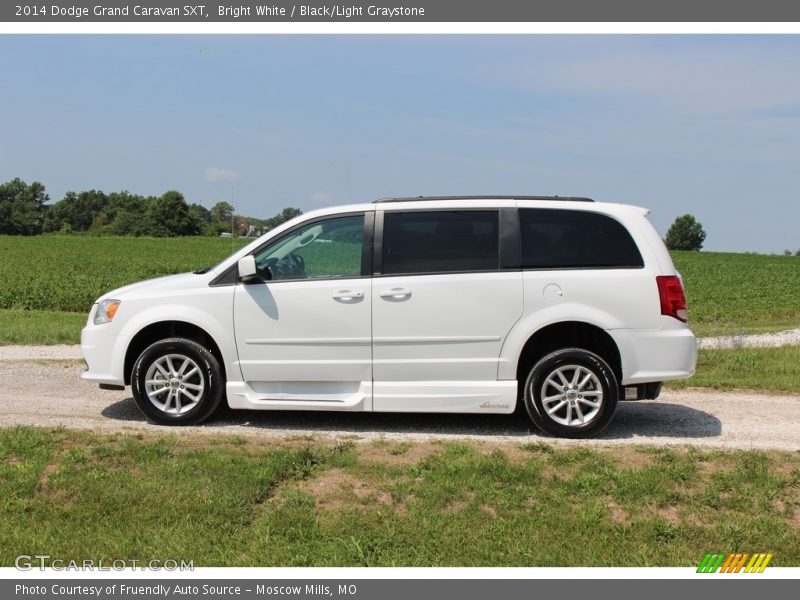 Bright White / Black/Light Graystone 2014 Dodge Grand Caravan SXT