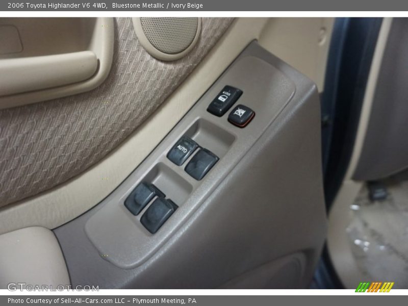 Bluestone Metallic / Ivory Beige 2006 Toyota Highlander V6 4WD