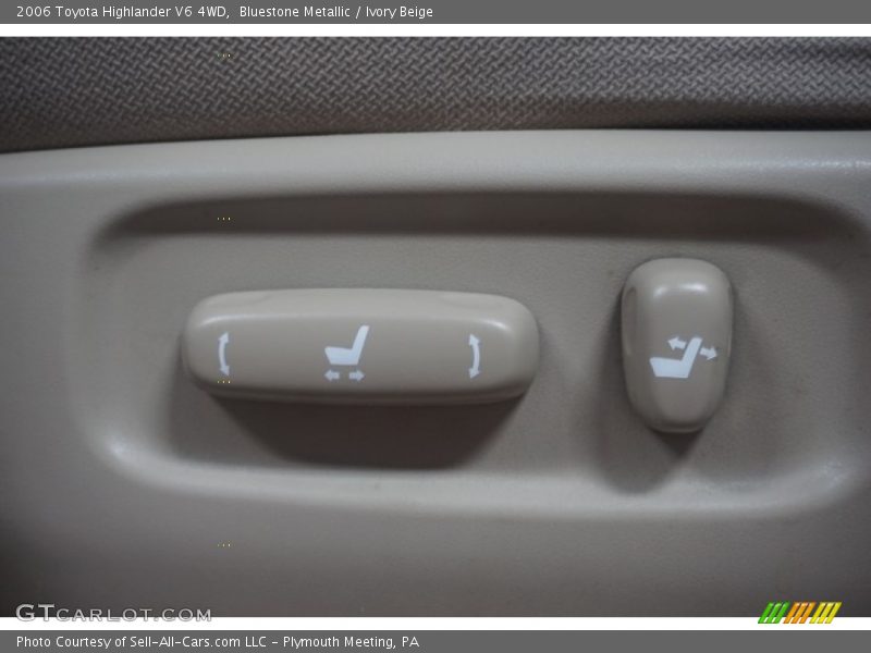 Bluestone Metallic / Ivory Beige 2006 Toyota Highlander V6 4WD