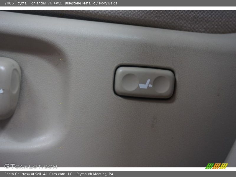 Bluestone Metallic / Ivory Beige 2006 Toyota Highlander V6 4WD