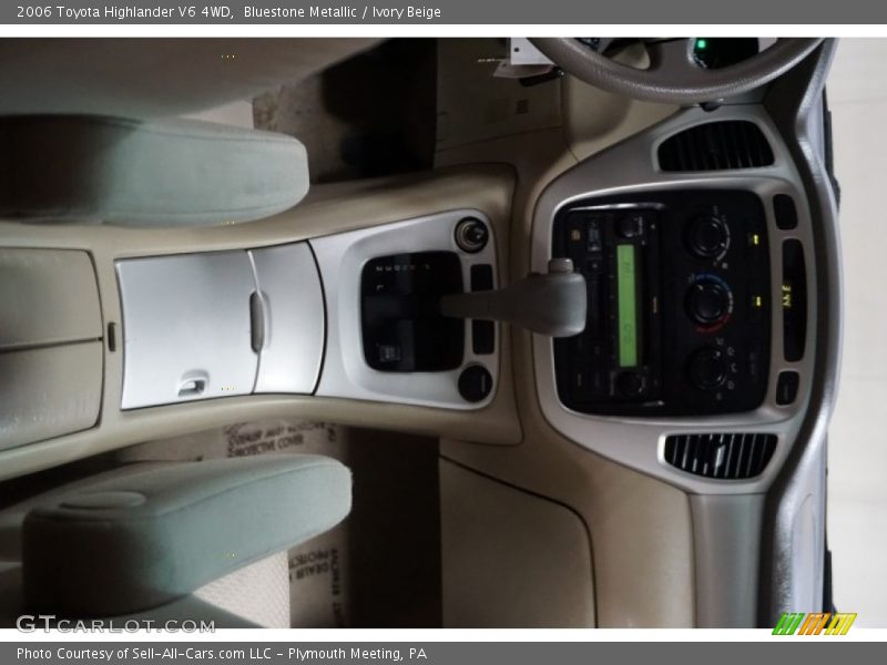 Bluestone Metallic / Ivory Beige 2006 Toyota Highlander V6 4WD