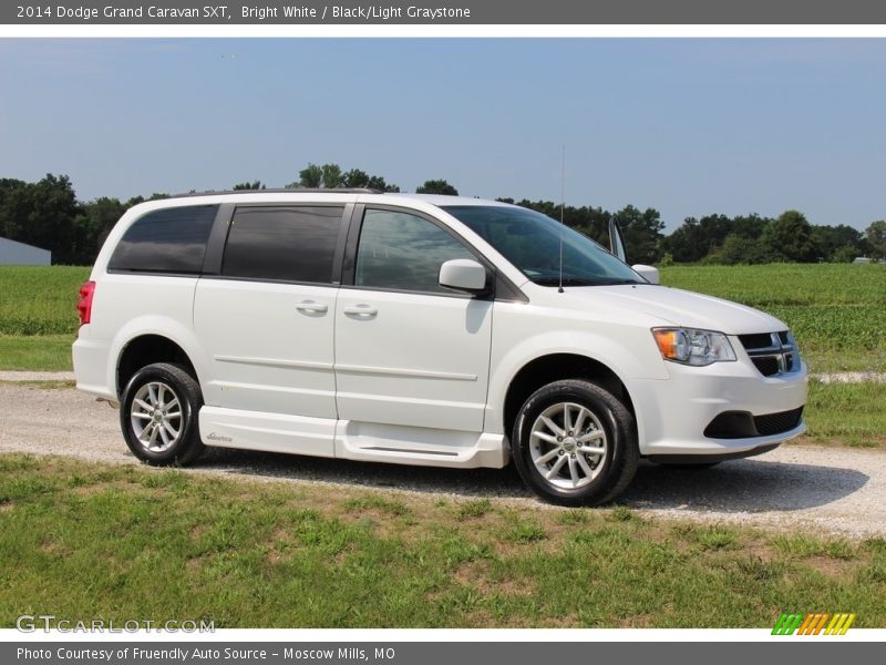 Bright White / Black/Light Graystone 2014 Dodge Grand Caravan SXT