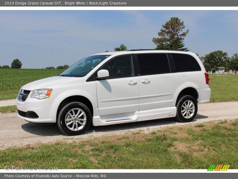 Bright White / Black/Light Graystone 2014 Dodge Grand Caravan SXT